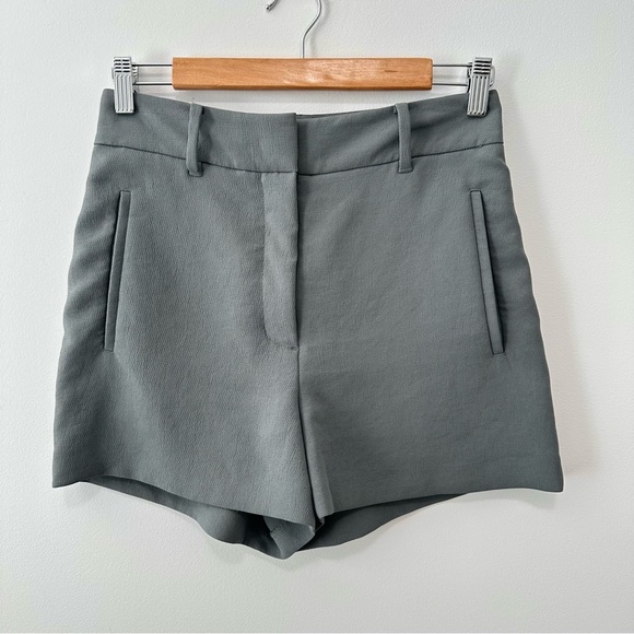 Stylish Women's Green and Gray Shorts - Picture 2 of 16